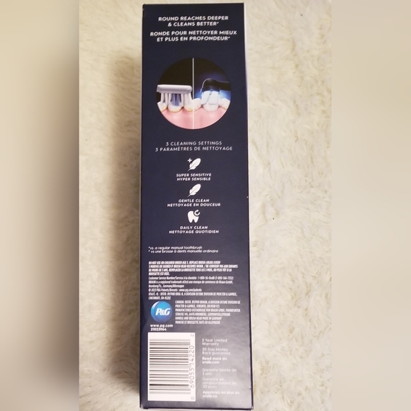 Oral-B iO Series 2 Electric Toothbrush, Black Onyx - Picture 4 of 6